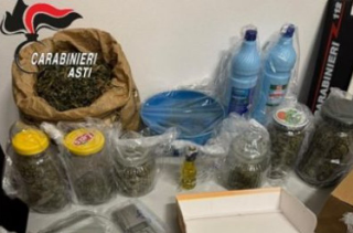 Castello d’Annone – Spacciava marijuana e la pubblicizzava su TikTok: arrestato 65enne
