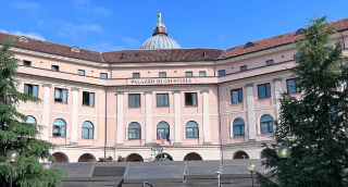 Asti - Otto anni di stalking: condannato a 2 anni e 3 mesi senza sospensione della pena